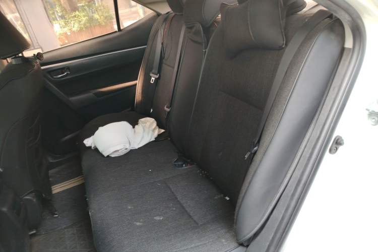 Used Toyota Corolla 2017 1.2T CVT GL-i Left Rear Seat