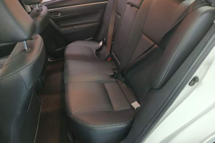 Used Toyota Corolla 2017 Revised Version 1.2T S-CVT GL-i Leather Edition Left Rear Seat