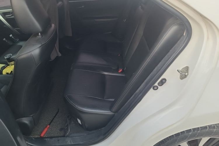 Used Toyota Corolla 2017 Revised Dual-Engine 1.8L E-CVT Elite Edition Left Rear Seat
