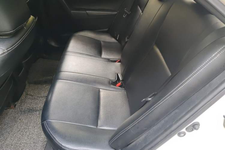 Used Toyota Corolla 2017 Revised Dual-Engine 1.8L E-CVT Luxury Edition Left Rear Seat