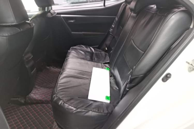 Used Toyota Corolla 2017 Revised Version 1.2T Manual GL-i Left Rear Seat