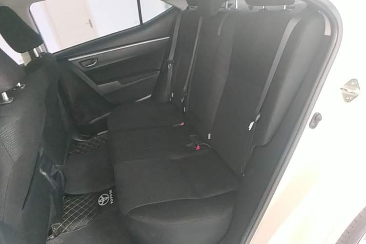 Used Toyota Corolla 2017 Revised Version 1.2T S-CVT GL-i Left Rear Seat