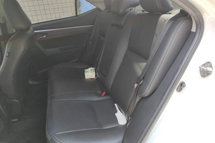 Used Toyota Corolla 2017 Revised Version 1.2T S-CVT GL-i Left Rear Seat