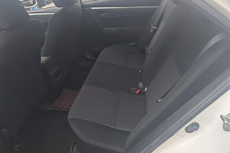 Used Toyota Corolla 2017 Revised Version 1.2T S-CVT GL Left Rear Seat