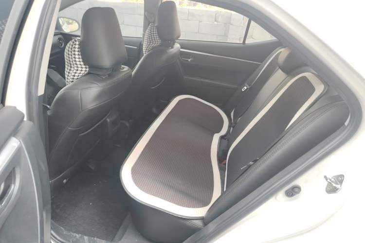 Used Toyota Corolla 2017 Revised Version 1.2T S-CVT GL Left Rear Seat