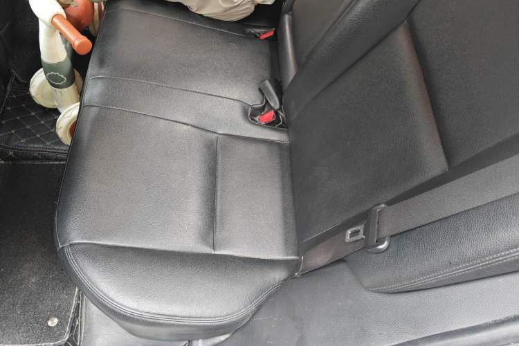 Used Toyota Corolla 2017 Revised Version 1.2T S-CVT GL-i Left Rear Seat