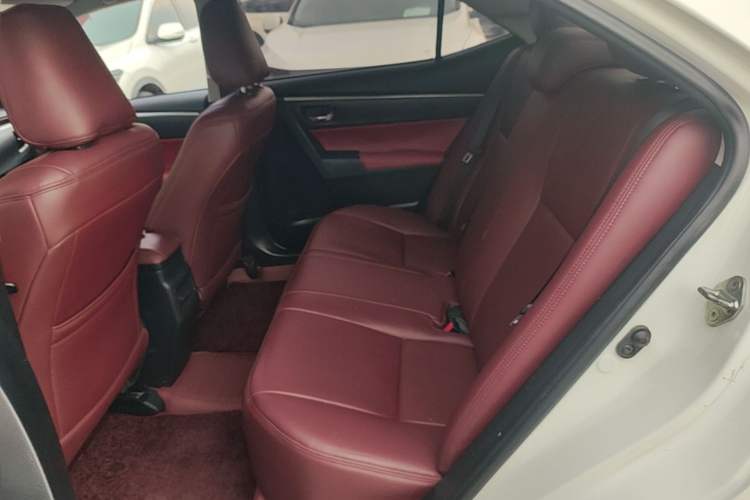 Used Toyota Corolla 2017 1.2T CVT GL Left Rear Seat