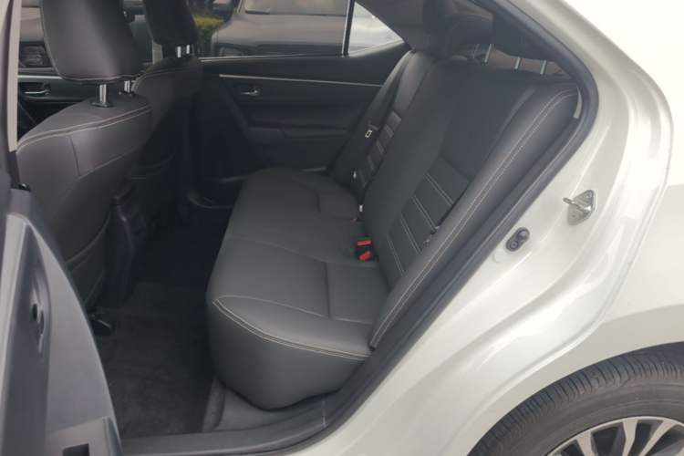 Used Toyota Corolla 2017 Revised Version 1.2T Manual GL Left Rear Seat