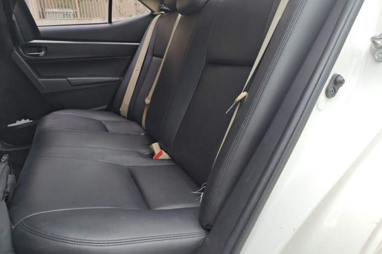 Used Toyota Corolla 2017 Revised Version 1.2T S-CVT GL Left Rear Seat