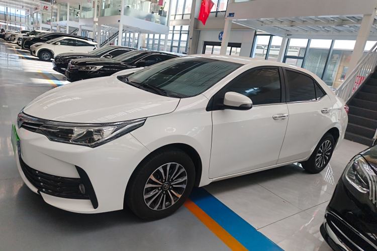 Used Toyota Corolla 2017 Revised Version 1.2T S-CVT GL Left Side