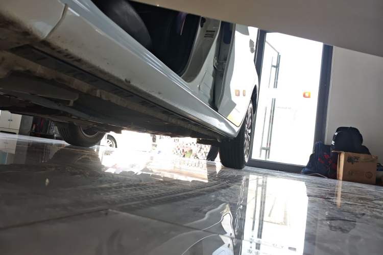 Used Toyota Corolla 2017 Revised Version 1.2T S-CVT GL Left Side Sill