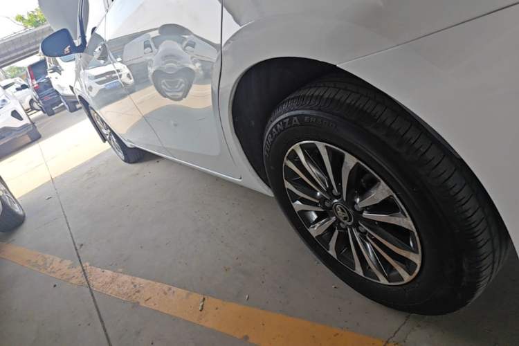 Used Toyota Corolla 2017 Revised Version 1.2T S-CVT GL Left Side Sill