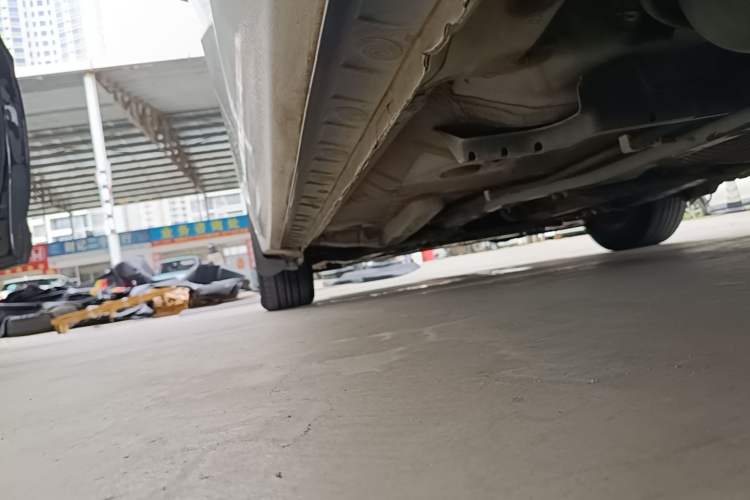 Used Toyota Corolla 2017 Revised Version 1.2T S-CVT GL Left Side Sill