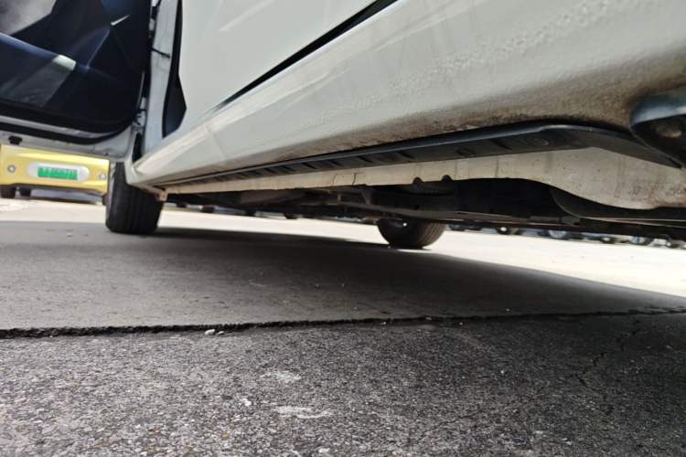 Used Toyota Corolla 2017 Revised Version 1.2T S-CVT GL Left Side Sill