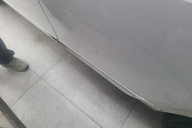 Used Toyota Corolla 2017 Revised Version 1.2T S-CVT GL-i Leather Edition Left Side Sill