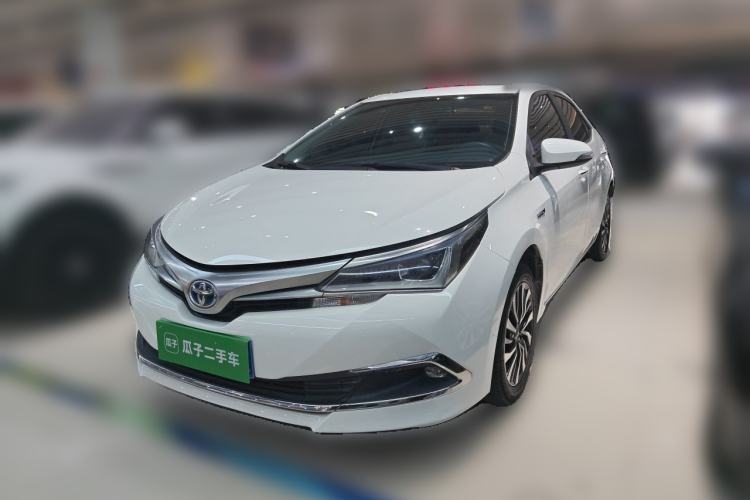 Used Toyota Corolla 2017 Revised Dual-Engine 1.8L E-CVT Leading Edition Guazi used car, China used car export, Used car for sale, Used cars, Cheapest cars for sale