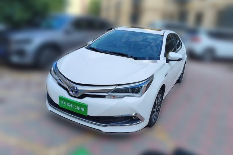 Used Toyota Corolla 2017 Revised Dual-Engine 1.8L E-CVT Leading Edition Guazi used car, China used car export, Used car for sale, Used cars, Cheapest cars for sale