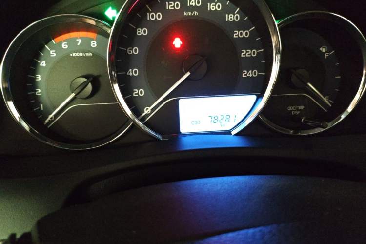 Used Toyota Corolla 2017 Revised Version 1.2T S-CVT GL Odometer Close Up