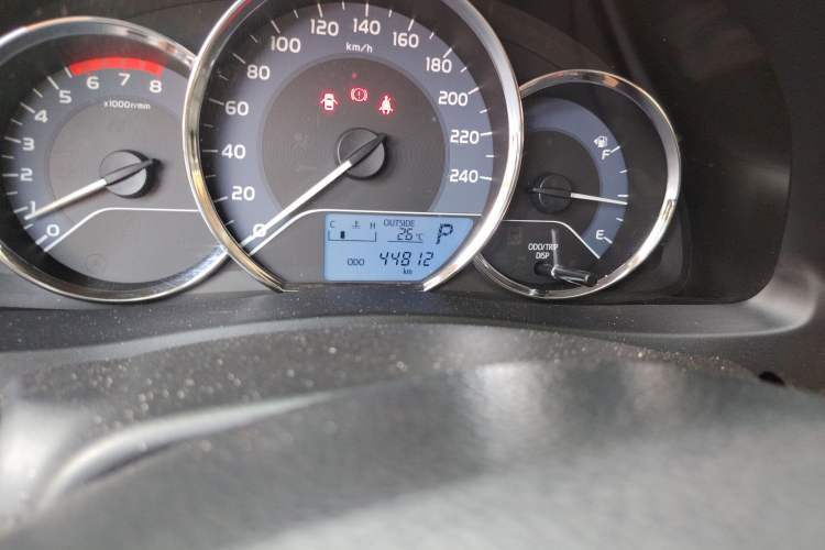 Used Toyota Corolla 2017 1.2T CVT GL Odometer Close Up
