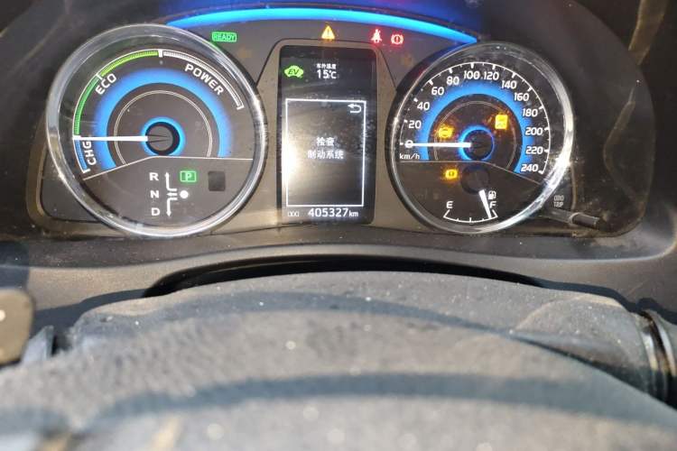 Used Toyota Corolla 2017 Revised Dual-Engine 1.8L E-CVT Elite Edition Odometer Close Up