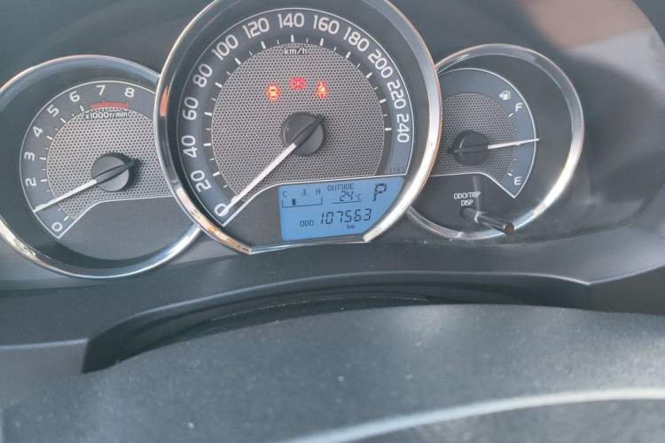 Used Toyota Corolla 2017 1.6L CVT GL Odometer Close Up