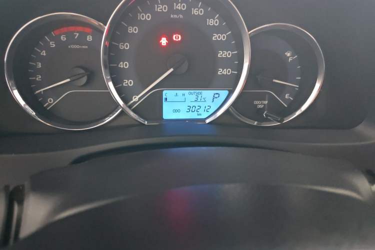 Used Toyota Corolla 2017 Revised Version 1.2T S-CVT GL Odometer Close Up
