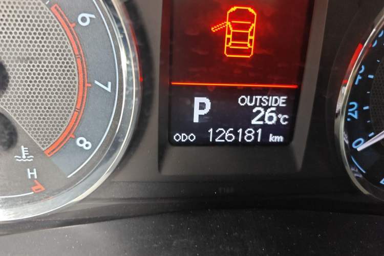 Used Toyota Corolla 2017 1.2T CVT GL-i Leather Edition Odometer Close Up