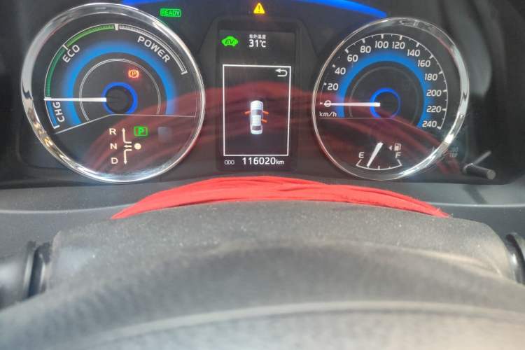 Used Toyota Corolla 2017 Revised Dual-Engine 1.8L E-CVT Elite Edition Odometer Close Up