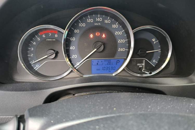 Used Toyota Corolla 2017 Revised Version 1.2T S-CVT GL Odometer Close Up