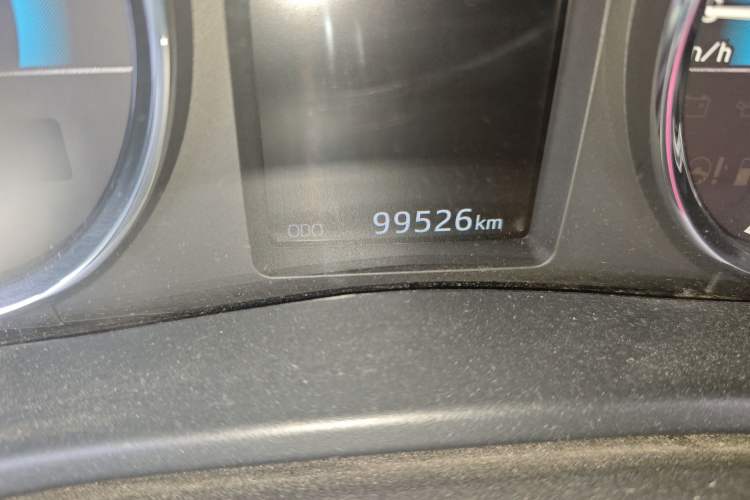 Used Toyota Corolla 2017 Revised Dual-Engine 1.8L E-CVT Elite Edition Odometer Close Up