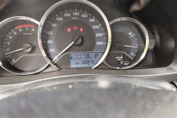 Used Toyota Corolla 2017 Revised Version 1.2T S-CVT GL Odometer Close Up