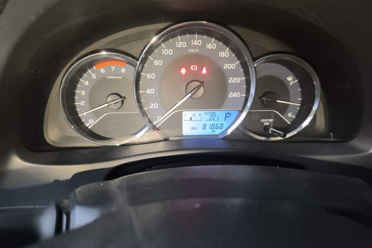 Used Toyota Corolla 2017 Revised Version 1.2T S-CVT GL Odometer Close Up