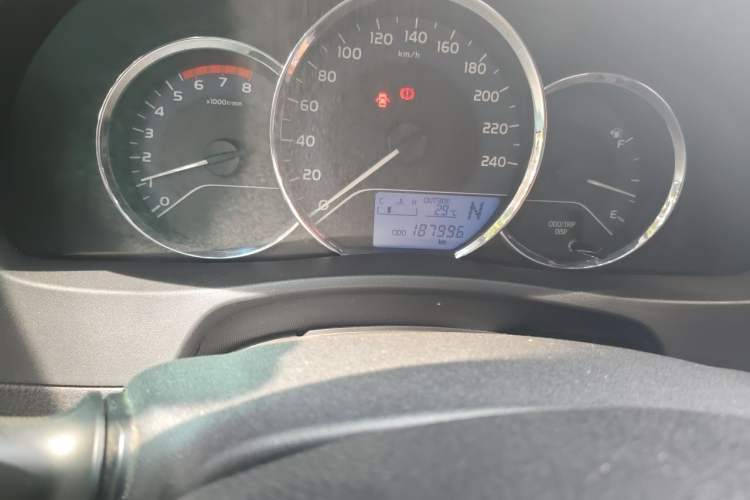 Used Toyota Corolla 2017 Revised Version 1.2T S-CVT GL Odometer Close Up