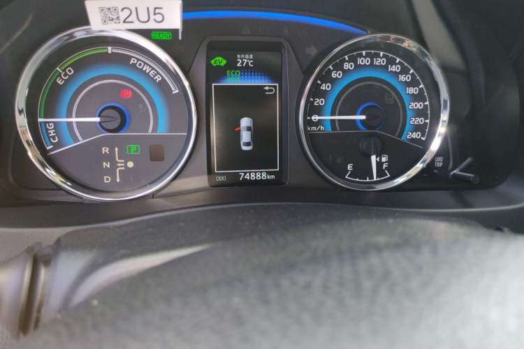 Used Toyota Corolla 2017 Revised Dual-Engine 1.8L E-CVT Elite Edition Odometer Close Up