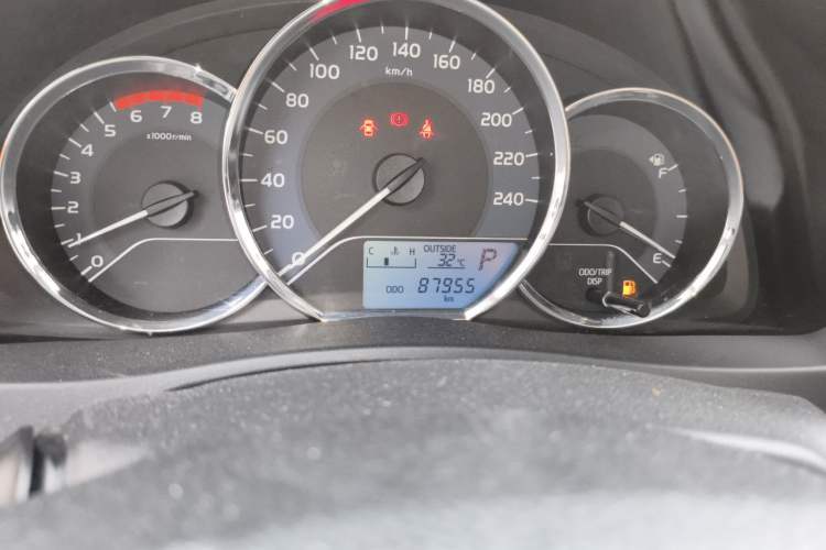 Used Toyota Corolla 2017 Revised Version 1.2T S-CVT GL Odometer Close Up