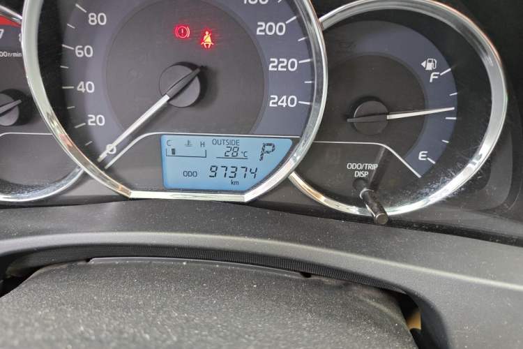 Used Toyota Corolla 2017 Revised Version 1.2T S-CVT GL Odometer Close Up