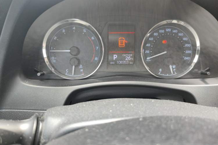 Used Toyota Corolla 2017 Revised Version 1.2T S-CVT GL-i Odometer Close Up
