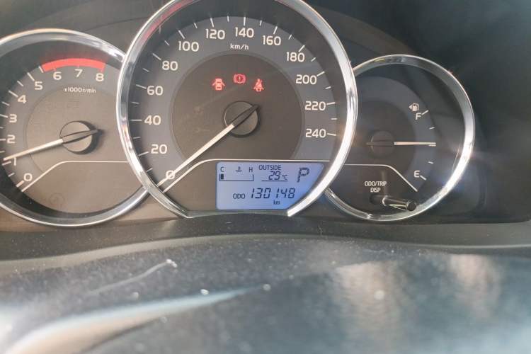 Used Toyota Corolla 2017 Revised Version 1.2T S-CVT GL Odometer Close Up