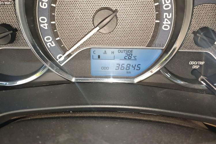 Used Toyota Corolla 2017 1.6L Manual GL Odometer Close Up