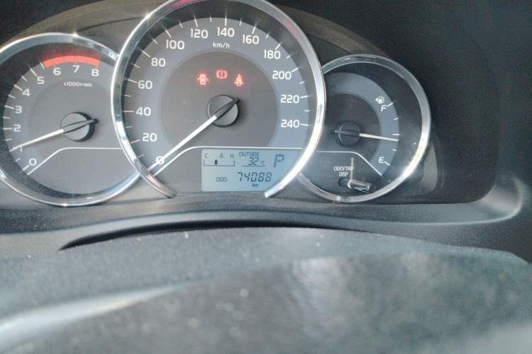 Used Toyota Corolla 2017 Revised Version 1.2T S-CVT GL Odometer Close Up