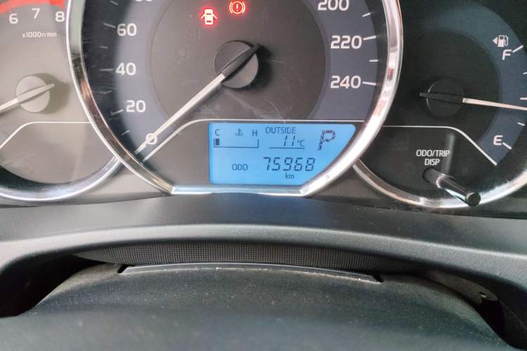 Used Toyota Corolla 2017 Revised Version 1.2T Manual GL-i Odometer Close Up