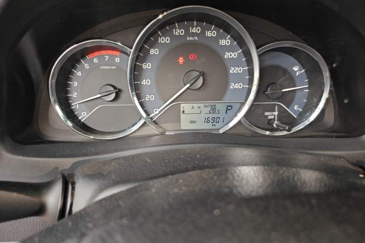 Used Toyota Corolla 2017 Revised Version 1.2T S-CVT GL Odometer Close Up