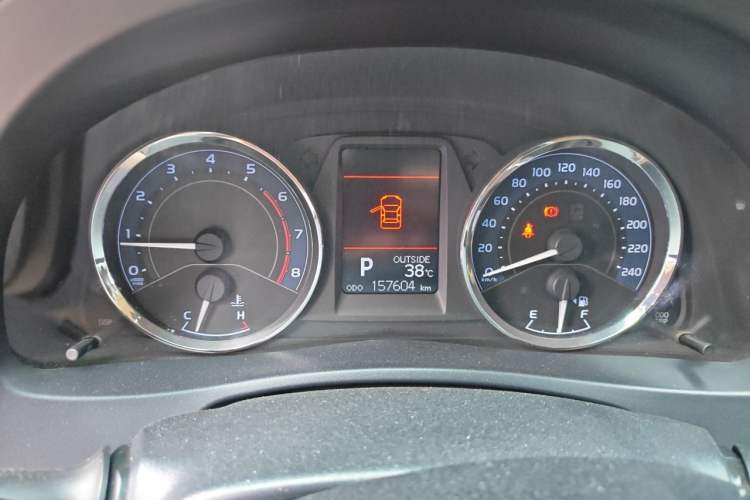 Used Toyota Corolla 2017 Revised Version 1.2T S-CVT GL-i Odometer Close Up