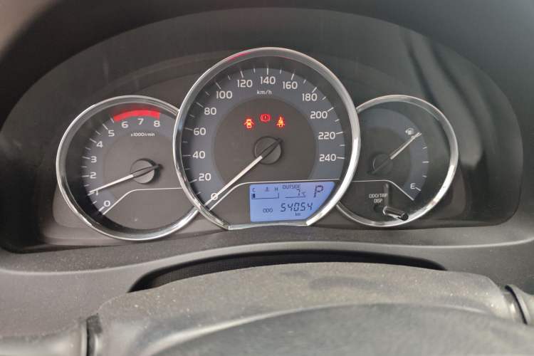Used Toyota Corolla 2017 Revised Version 1.2T S-CVT GL Odometer Close Up