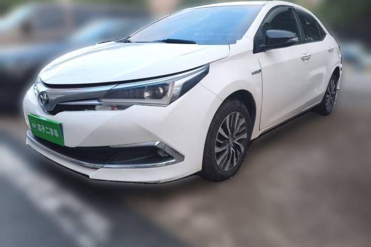 Used Toyota Corolla 2017 Revised Dual-Engine 1.8L E-CVT Leading Edition Guazi used car, China used car export, Used car for sale, Used cars, Cheapest cars for sale