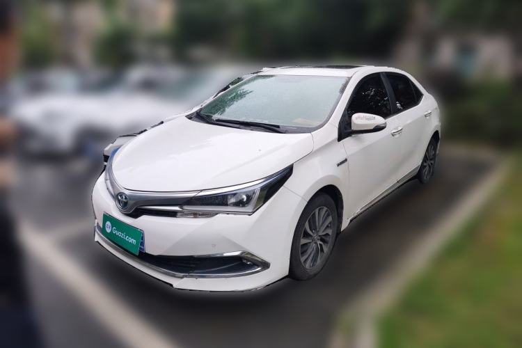 Used Toyota Corolla 2017 Revised Dual-Engine 1.8L E-CVT Elite Edition Guazi used car, China used car export, Used car for sale, Used  cars, Cheapest cars for sale
