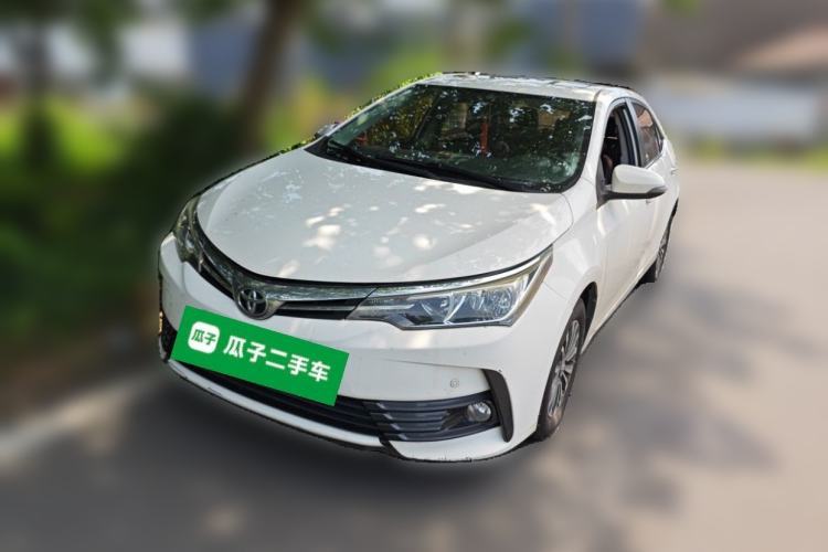 Used Toyota Corolla 2017 Revised Version 1.2T S-CVT GL-i Guazi used car, China used car export, Used car for sale, Used cars, Cheapest cars for sale