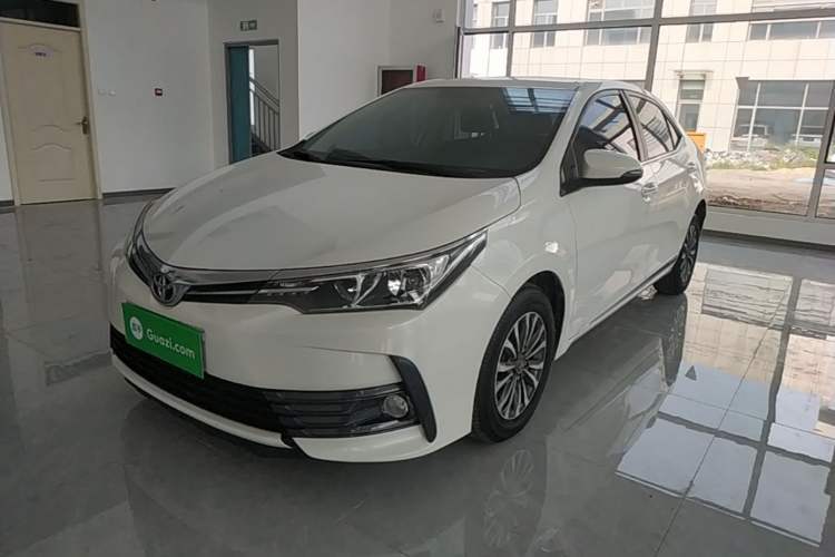 Used Toyota Corolla 2017 Revised Version 1.2T S-CVT GL-i Guazi used car, China used car export, Used car for sale, Used cars, Cheapest cars for sale