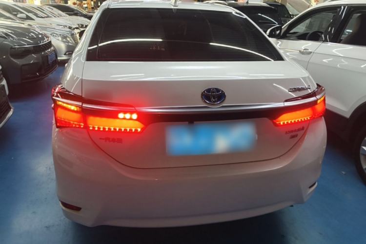 Used Toyota Corolla 2017 Revised Dual-Engine 1.8L E-CVT Leading Edition Rear