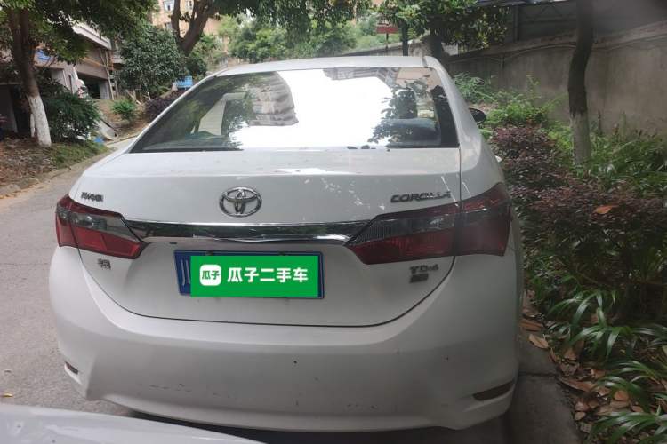 Used Toyota Corolla 2017 Revised Version 1.2T S-CVT GL-i Leather Edition Rear
